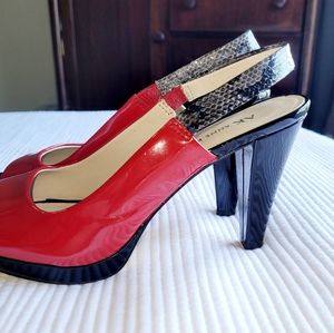 AK Anne Klein pumps patent red black snake print 8